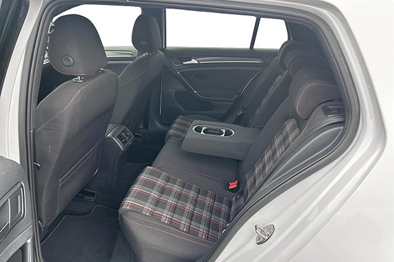 Volkswagen Golf I 15 of 27