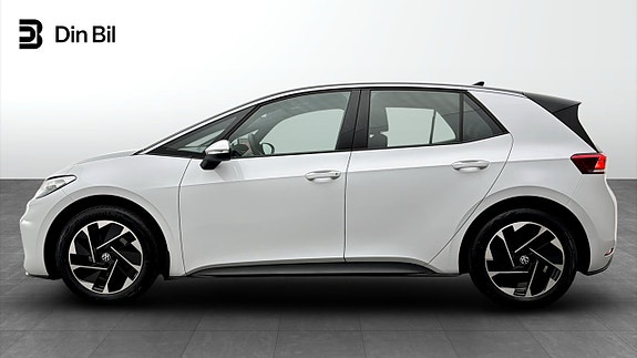 Volkswagen ID.3 2 of 19