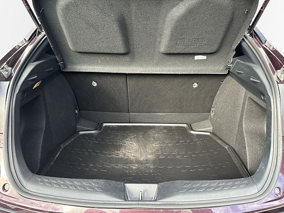 Toyota C-HR 12 of 12