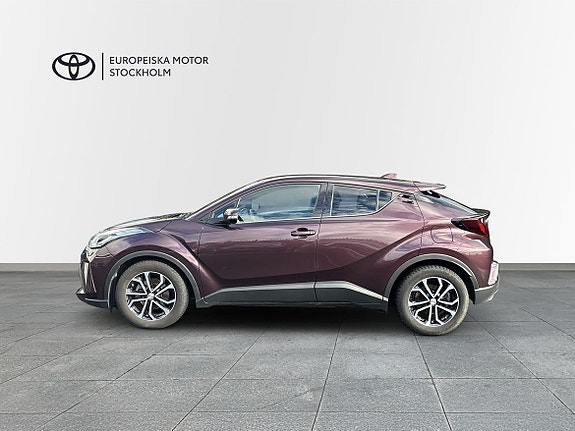Toyota C-HR 5 of 12