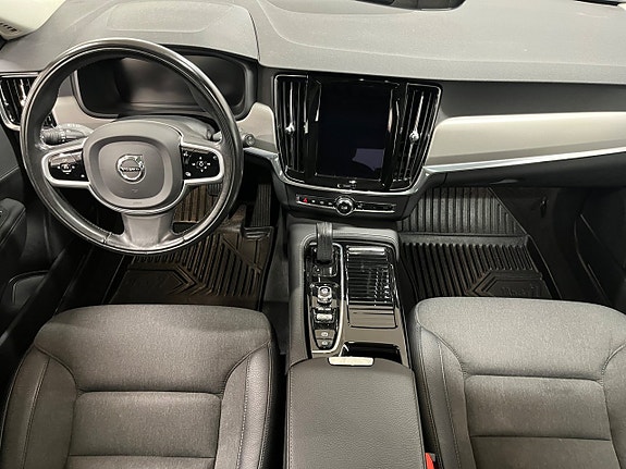 Volvo V90 15 of 22