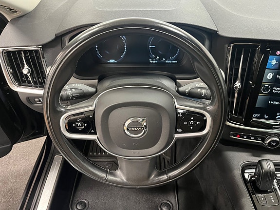 Volvo V90 14 of 22