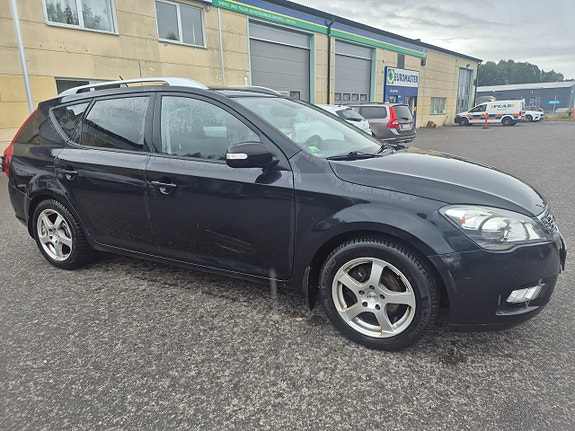 Kia Ceed 10 of 15
