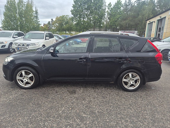 Kia Ceed 6 of 15