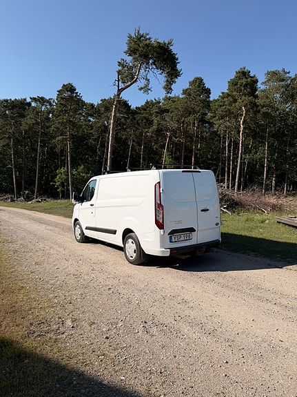 Ford Transit Custom 4 of 10