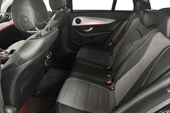 Mercedes-Benz E220 17 of 27