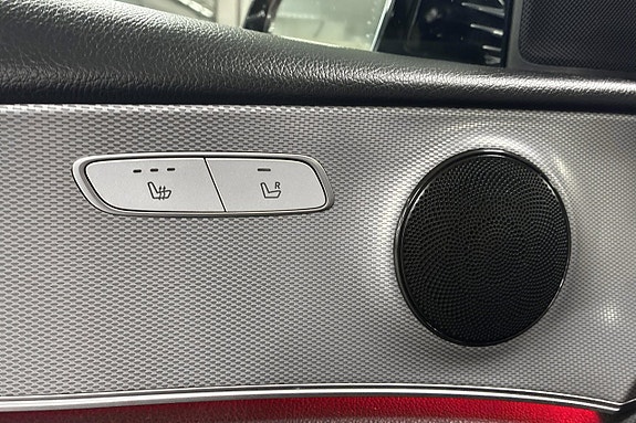 Mercedes-Benz E220 20 of 27