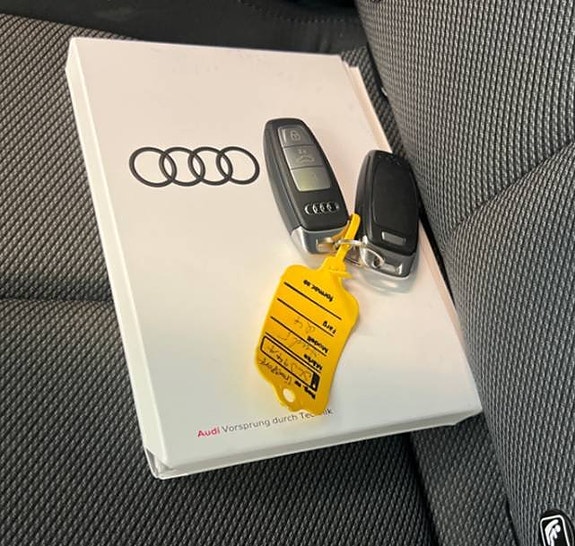 Audi Q4 e-tron 12 of 15