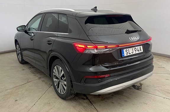 Audi Q4 e-tron 5 of 15