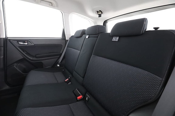 Subaru Forester 15 of 30