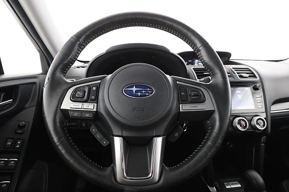 Subaru Forester 19 of 30