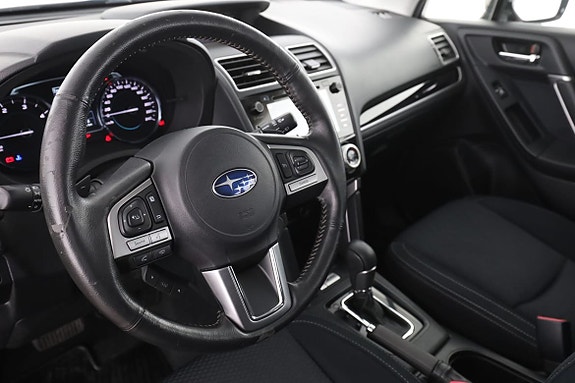 Subaru Forester 12 of 30