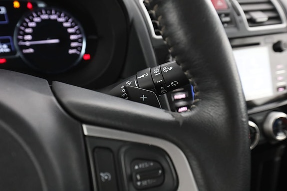 Subaru Forester 30 of 30