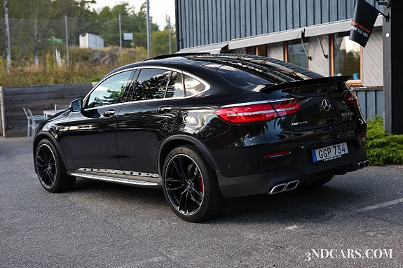 Mercedes-Benz GLC63 6 of 19