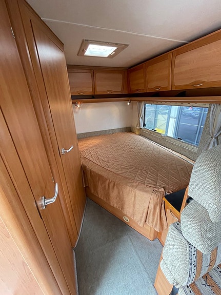 Eura Mobil CONTURA 632 SB (Endast 4200 Mil) Ny Bes-  fullservad, Vinter Paket 16 of 22
