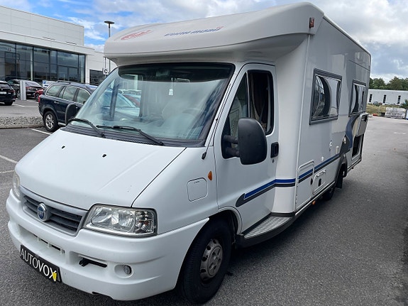 Eura Mobil CONTURA 632 SB (Endast 4200 Mil) Ny Bes-  fullservad, Vinter Paket 4 of 22