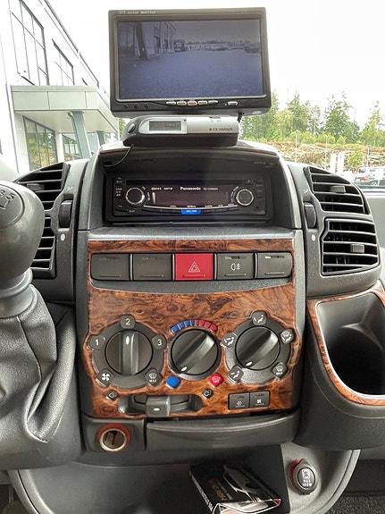 Eura Mobil CONTURA 632 SB (Endast 4200 Mil) Ny Bes-  fullservad, Vinter Paket 10 of 22