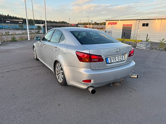 Lexus IS250 5 of 5