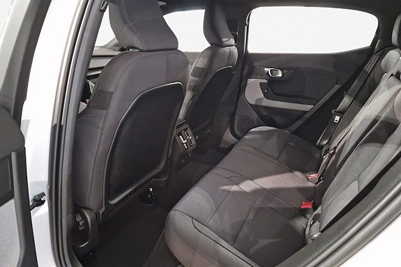 Polestar 2 12 of 19