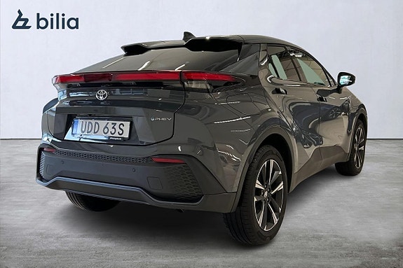Toyota C-HR 19 of 21