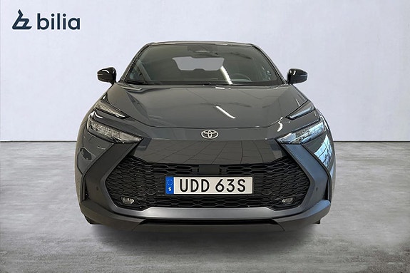 Toyota C-HR 6 of 21