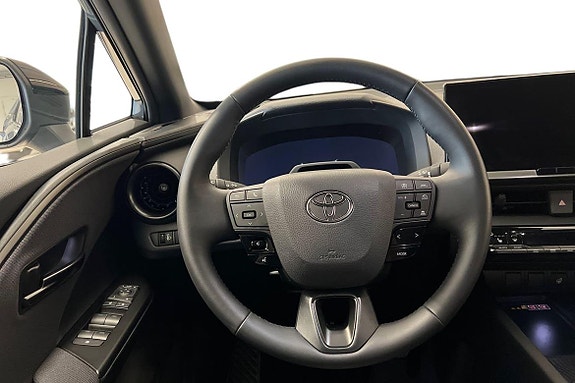 Toyota C-HR 11 of 21