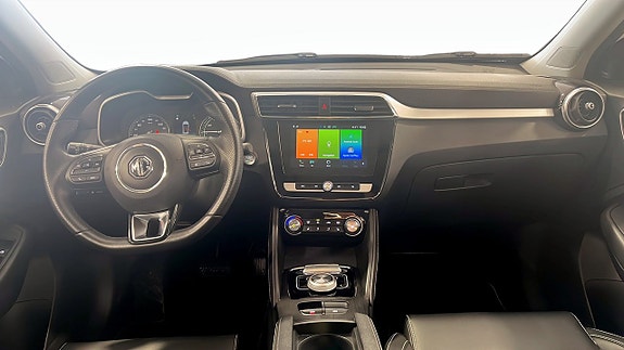 MG ZS 4 of 9
