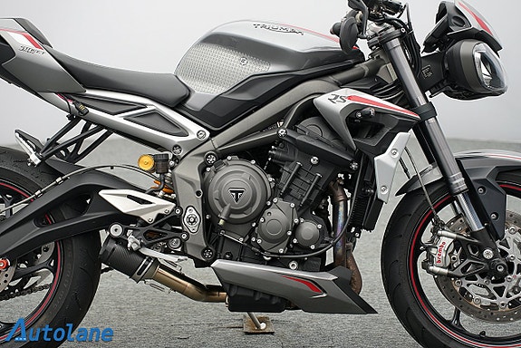 Triumph Street Triple Rs *Nyservad, Quickshifter, ABS 11 of 30