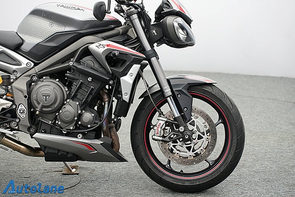Triumph Street Triple Rs *Nyservad, Quickshifter, ABS 12 of 30
