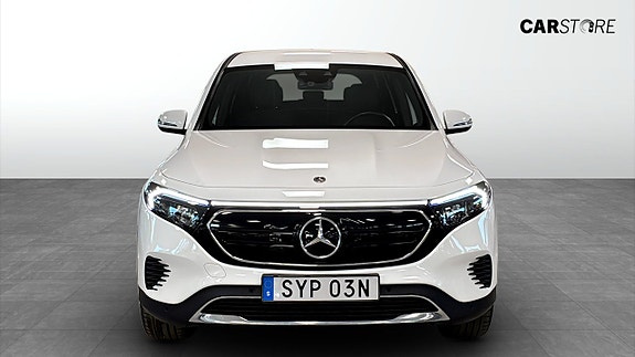 Mercedes-Benz EQB250+ 8 of 26
