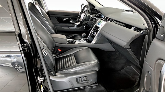 Land Rover Discovery Sport 3 of 26