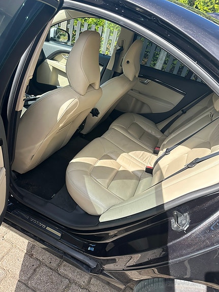 Volvo S80 6 of 6