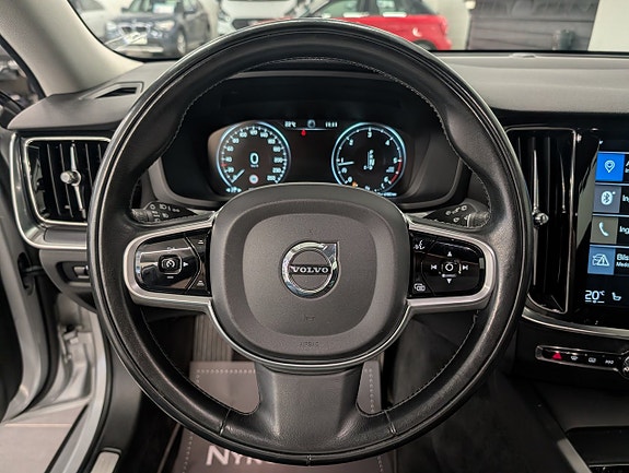 Volvo V60 11 of 21