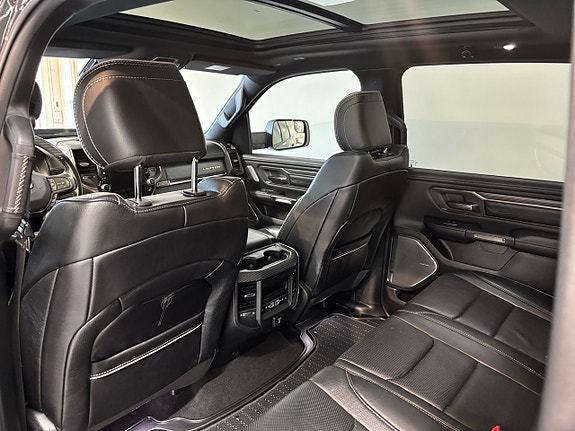 Dodge RAM 1500 9 of 23