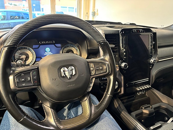 Dodge RAM 1500 15 of 23