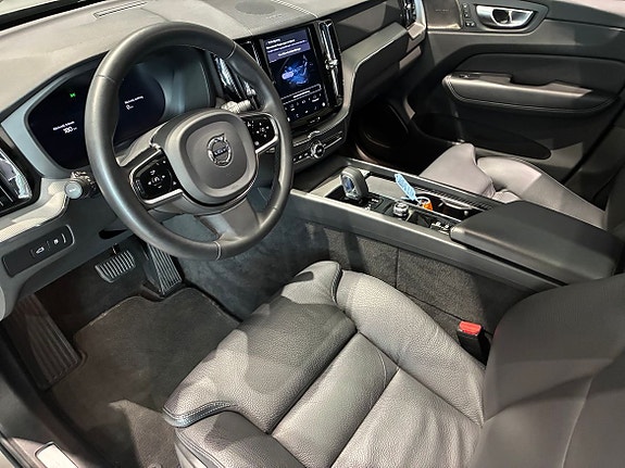 Volvo XC60 9 of 20