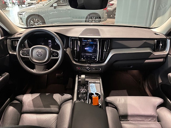 Volvo XC60 17 of 20