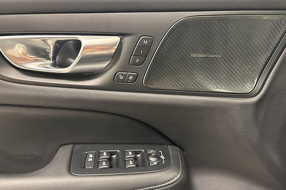 Volvo V60 15 of 21