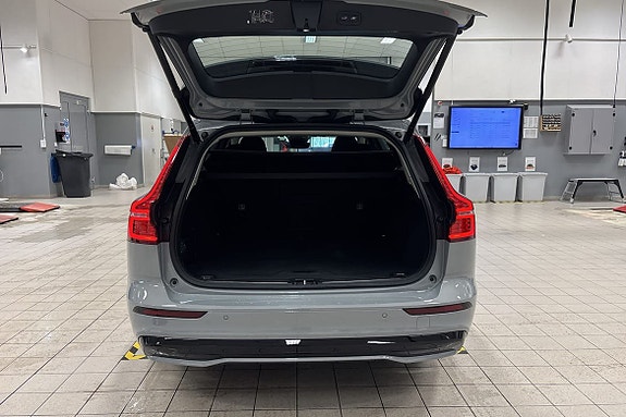 Volvo V60 21 of 21