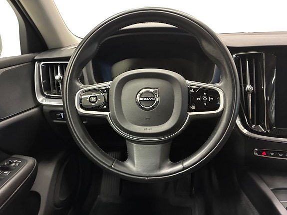 Volvo V60 10 of 16