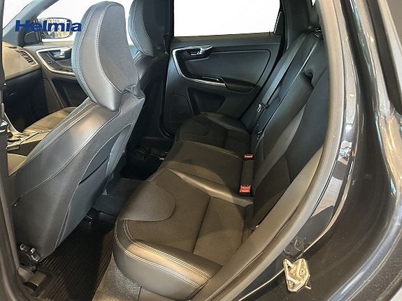 Volvo XC60 6 of 14