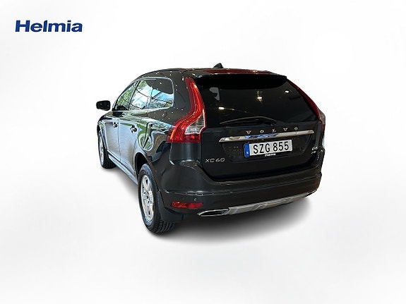 Volvo XC60 2 of 14