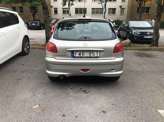 Peugeot 206 10 of 12