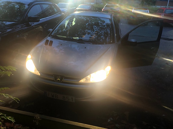 Peugeot 206 5 of 12
