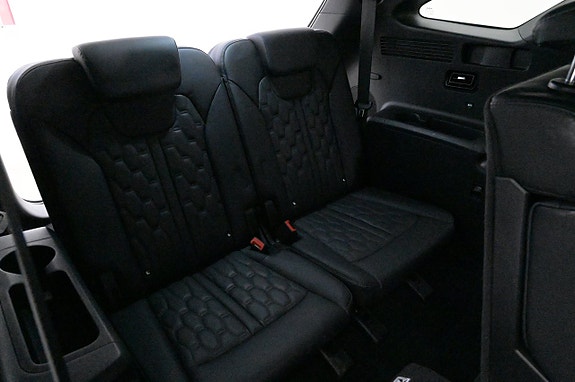 Kia Sorento 23 of 27
