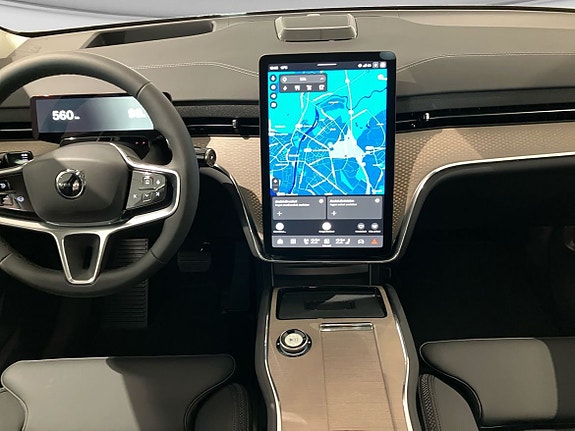 Volvo EX90 12 of 13