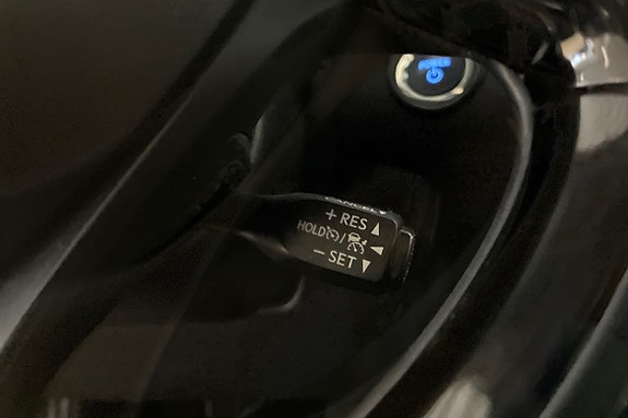 Toyota C-HR 19 of 21