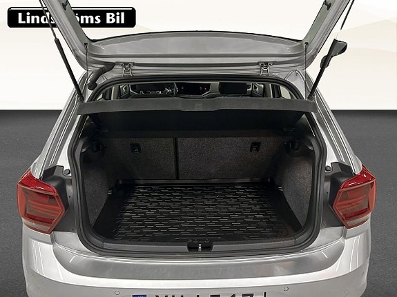 Volkswagen Polo 12 of 18