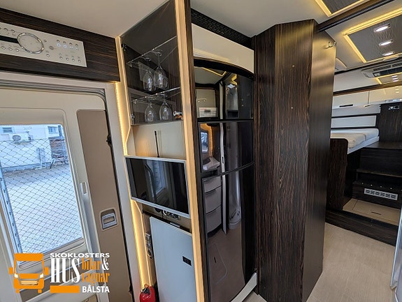 Bürstner I Elegance 840 Långbäddar Hydraul.ben 180hk Automat Alde 13 of 26