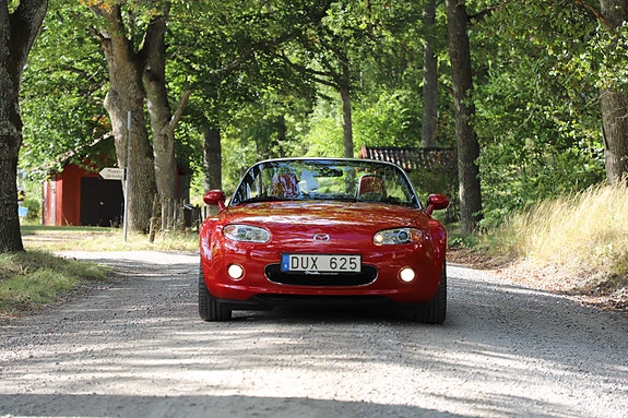 Mazda MX-5 16 of 17
